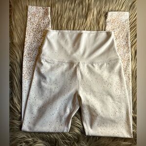 Buff Bunny White Speckled Leggings